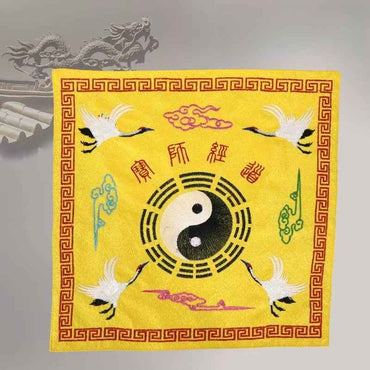 Crane-Embroidered Sacred Altar Cloth – Premium Jacquard Ritual Fabric (37x37cm)