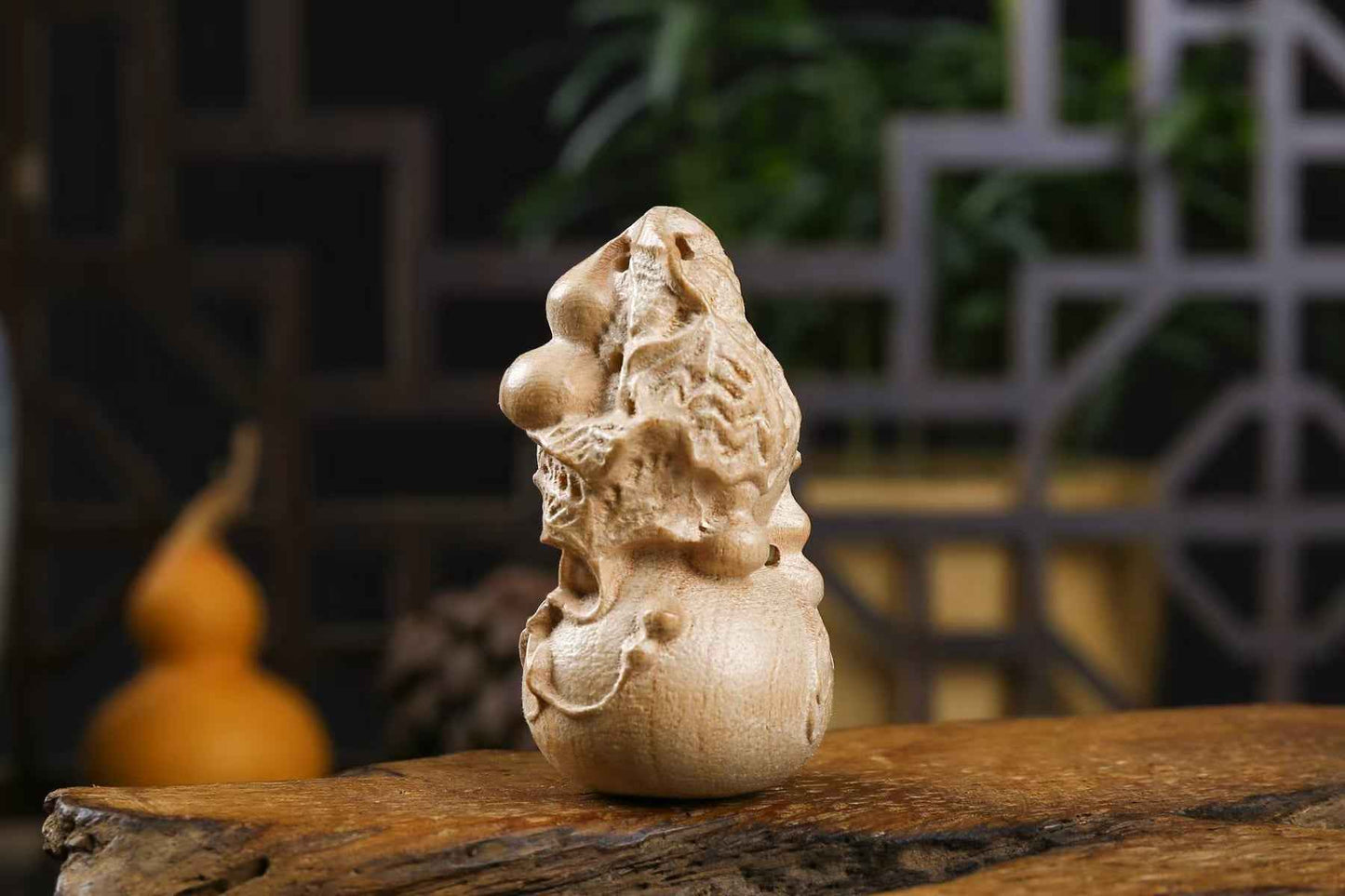 Peach Wood Five Blessings Gourd – Ming-Qing Style Hand-Carved Wearable Talisman