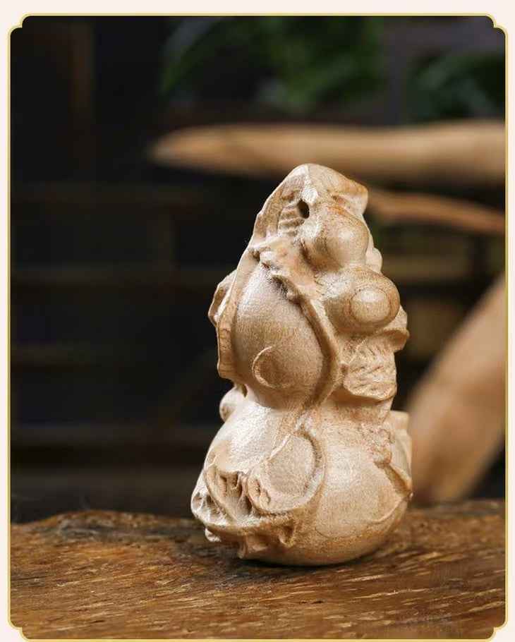 Peach Wood Five Blessings Gourd – Ming-Qing Style Hand-Carved Wearable Talisman