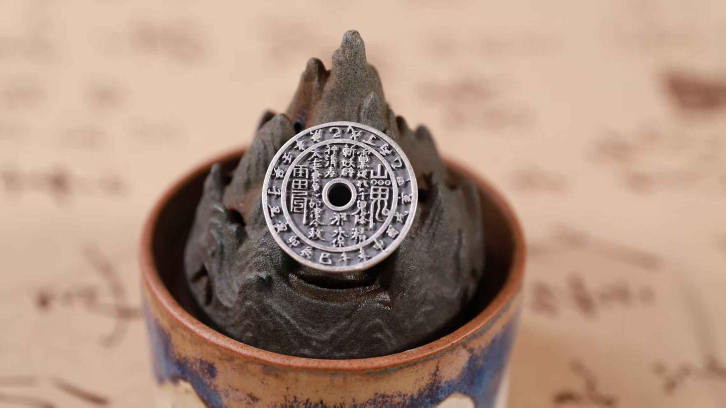 Shan Gui Talisman Coin – S925 Sterling Silver Retro Amulet (34×34×3mm)