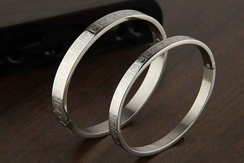 Taiji Bagua Titanium Steel Bracelet – Balance & Modern Resilience