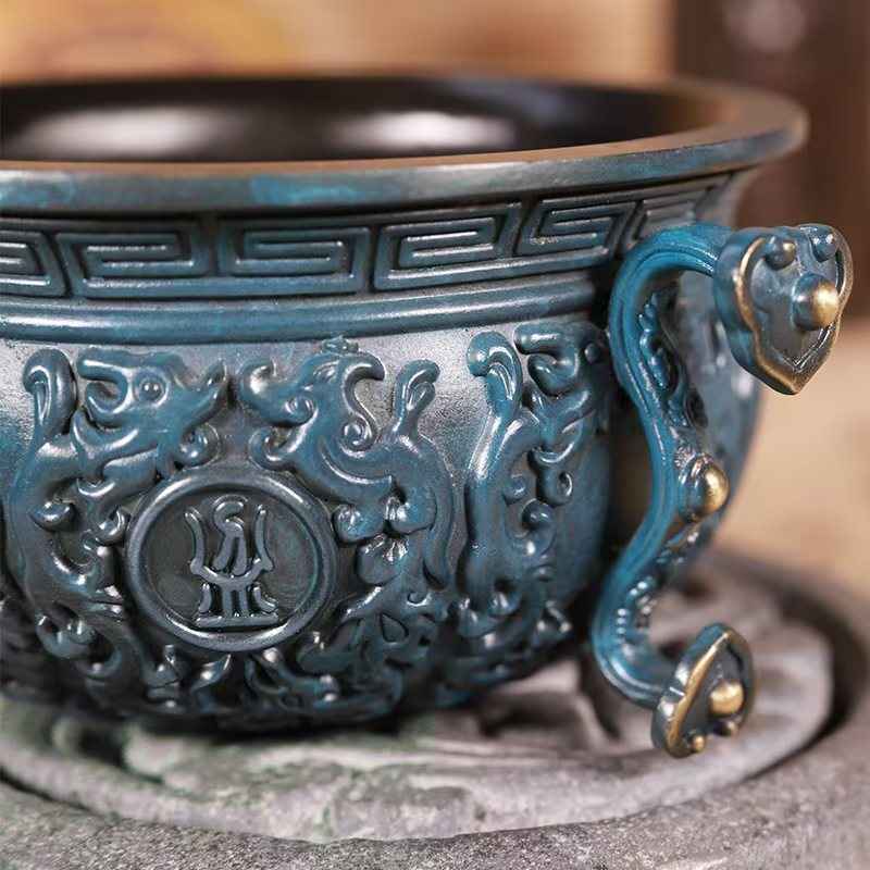 Antique Bronze Prosperity Cauldron – Symbol of Wealth & Abundance