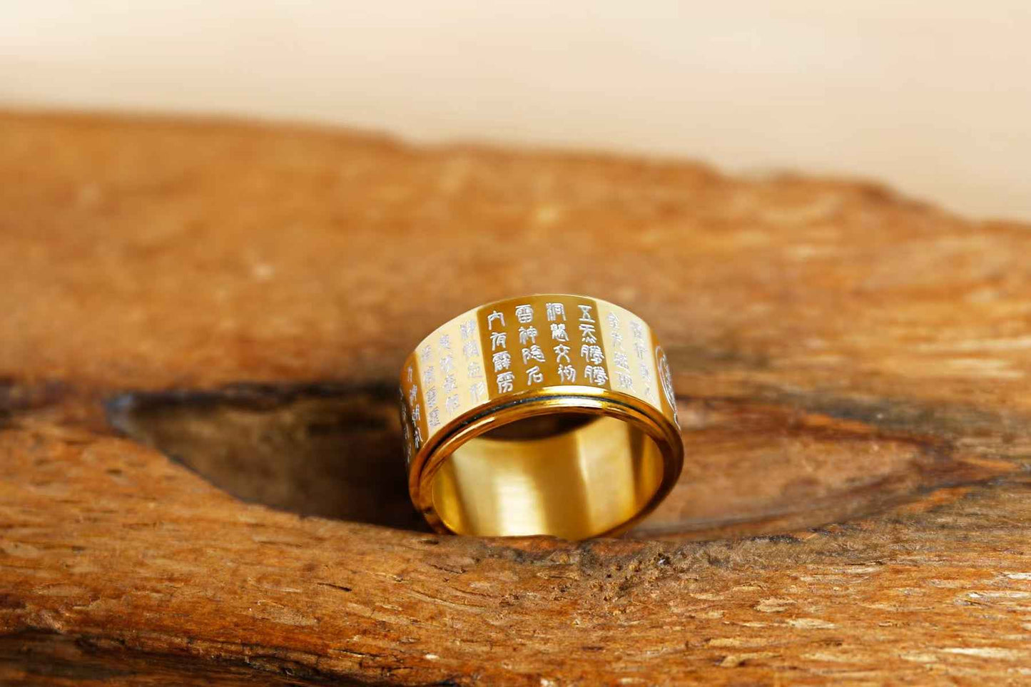 Golden Light Mantra Titanium Steel Rotating Ring – Taoist Symbol Spinner Band (18mm)