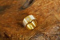 Golden Light Mantra Titanium Steel Rotating Ring – Taoist Symbol Spinner Band (18mm)