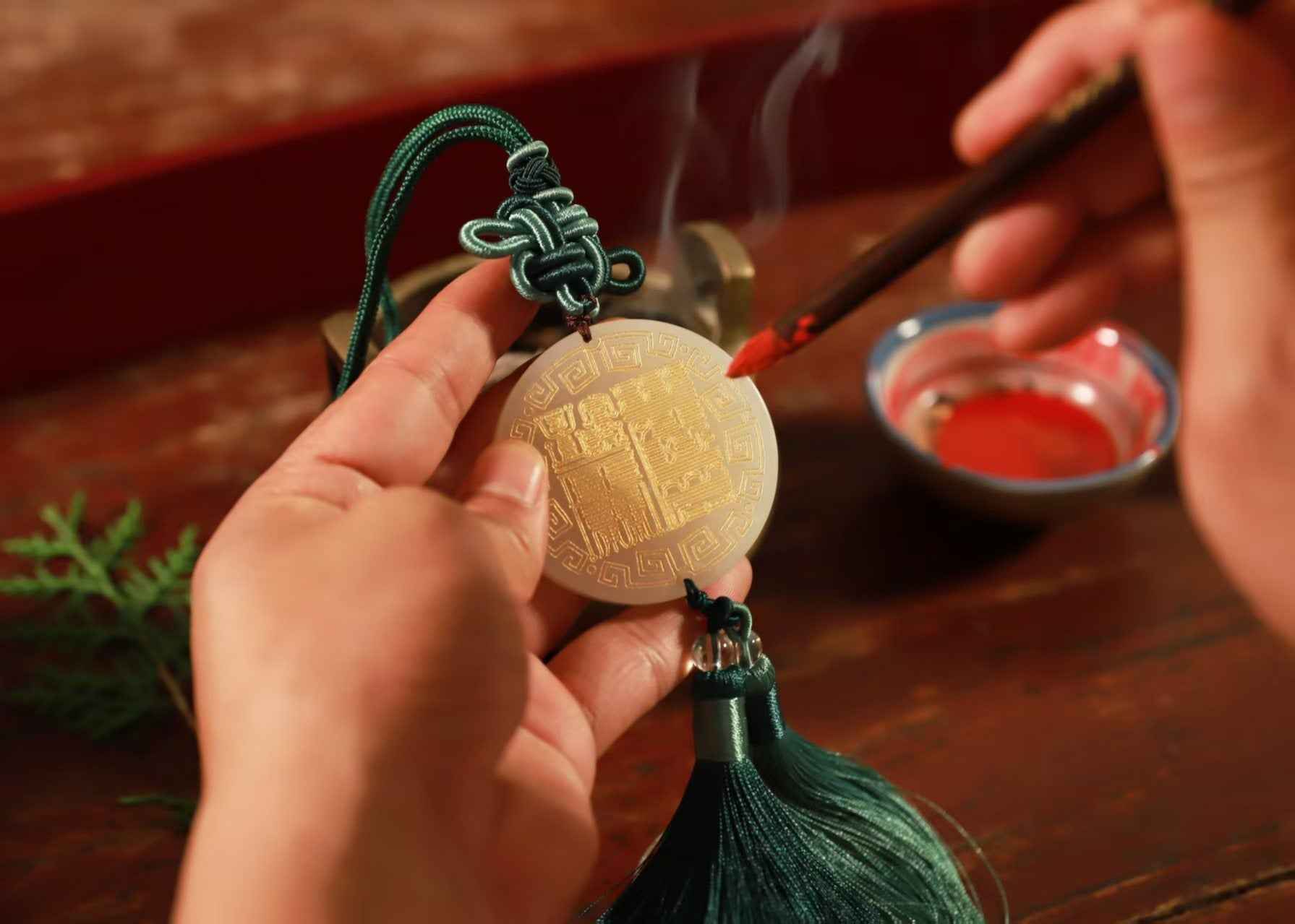 Natural Xiuyan Jade Harmony Pendant – Unity & Spiritual Alignment