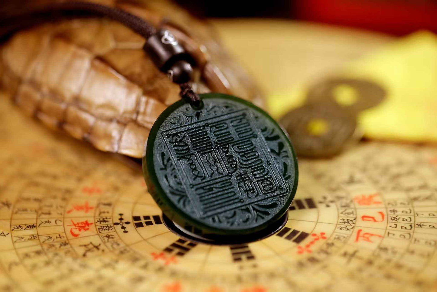 North Pole Court Seal Jade Disc – Xiuyan/Hetian Bi Jade Talisman (38×4mm)