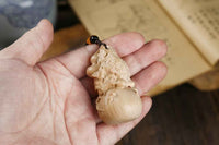 Peach Wood Five Blessings Gourd – Ming-Qing Style Hand-Carved Wearable Talisman