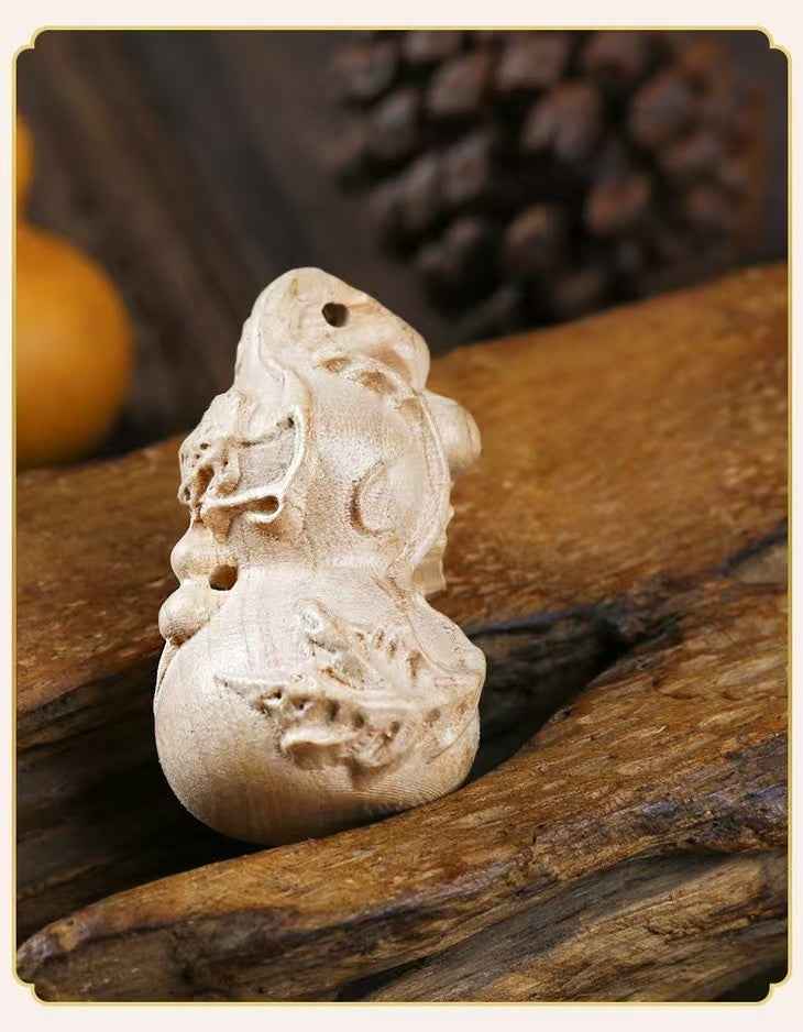Peach Wood Five Blessings Gourd – Ming-Qing Style Hand-Carved Wearable Talisman