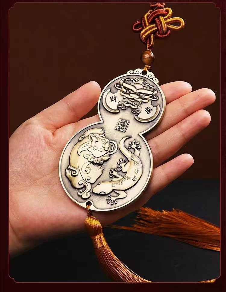 Pi Xiu, Gecko & Hulu Talisman Pendant – Cosmic Guardianship & Triple Blessings