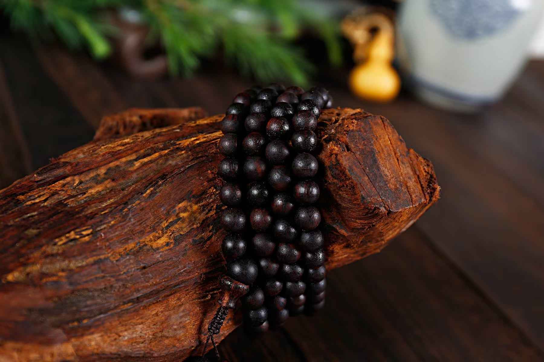 Sinking-Grade Jiangzhen Xiang 108-Bead Mala Bracelet – Sacred Agarwood Meditation Tool (8mm×108 Beads)